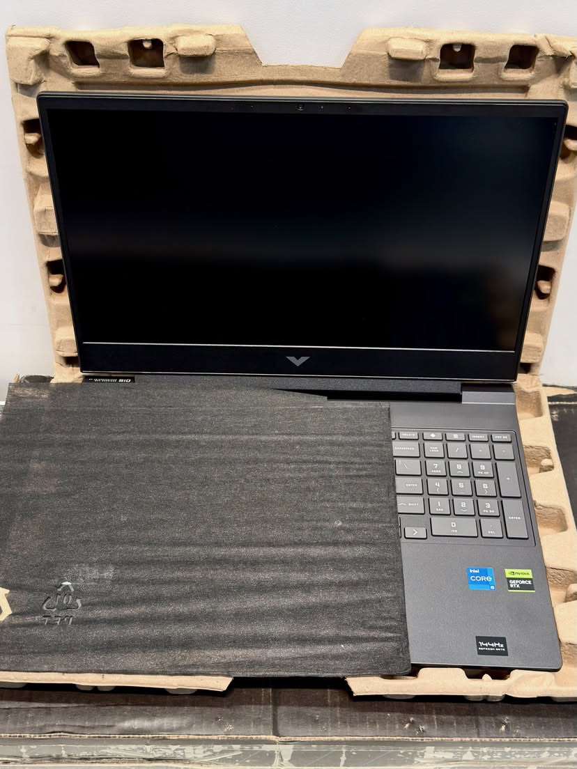 Victus by HP Gaming Laptop 15-fa2723TX