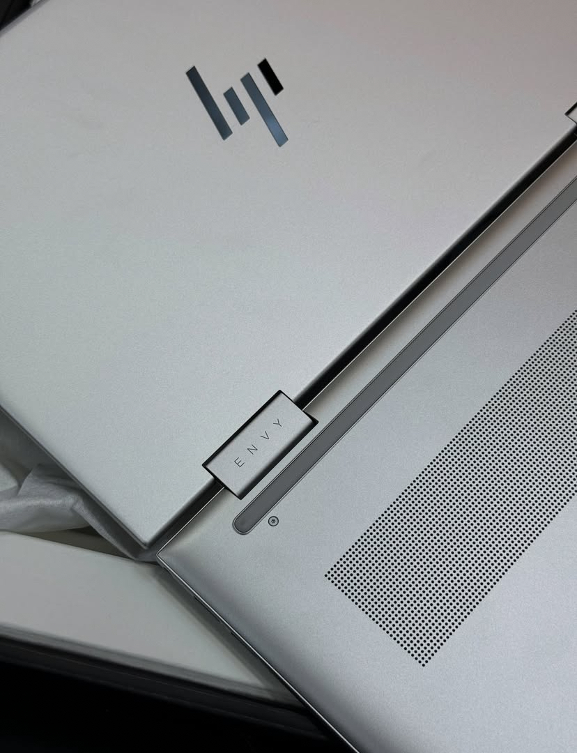 HP Envy x360 2-in-1 Laptop 14-es 1023dx - Hover